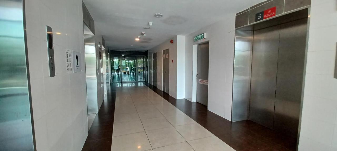 Homestay Arc Austin Hills Jb 4-5Pax Apartment